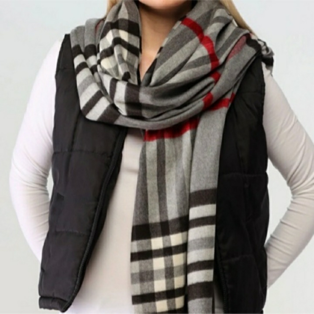 🇮🇹 L' Accessorio Italiano Made in Italy Gray Plaid Winter Scarf